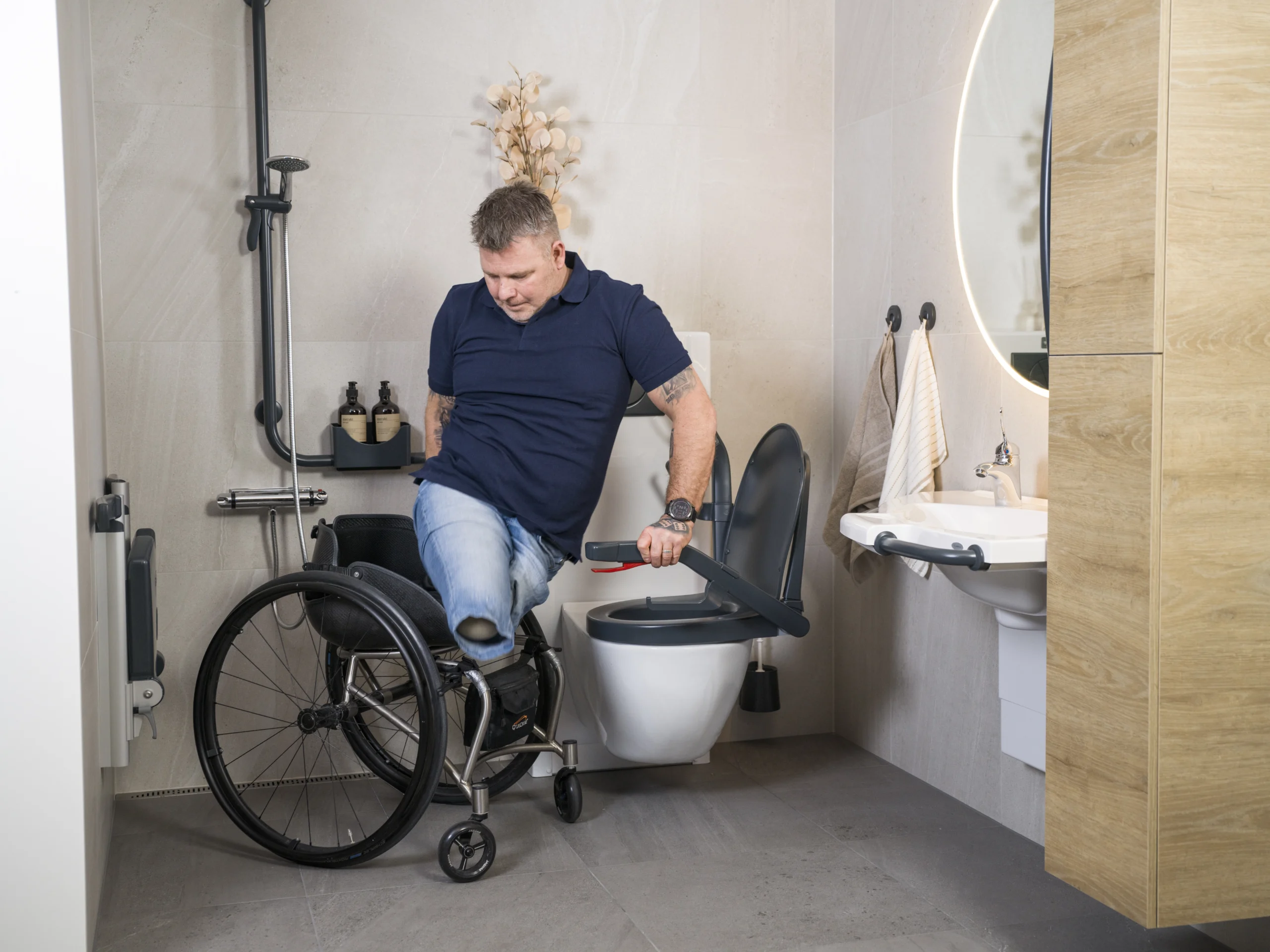 Förflyttning till Bano vändbart toalett